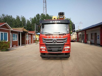 宇洋隨車吊廠家直營(yíng)，專業(yè)出售各型號(hào)隨車吊，歡迎來(lái)電垂詢
